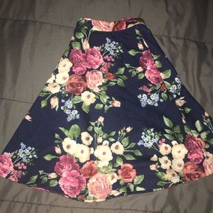 Midi skirt
